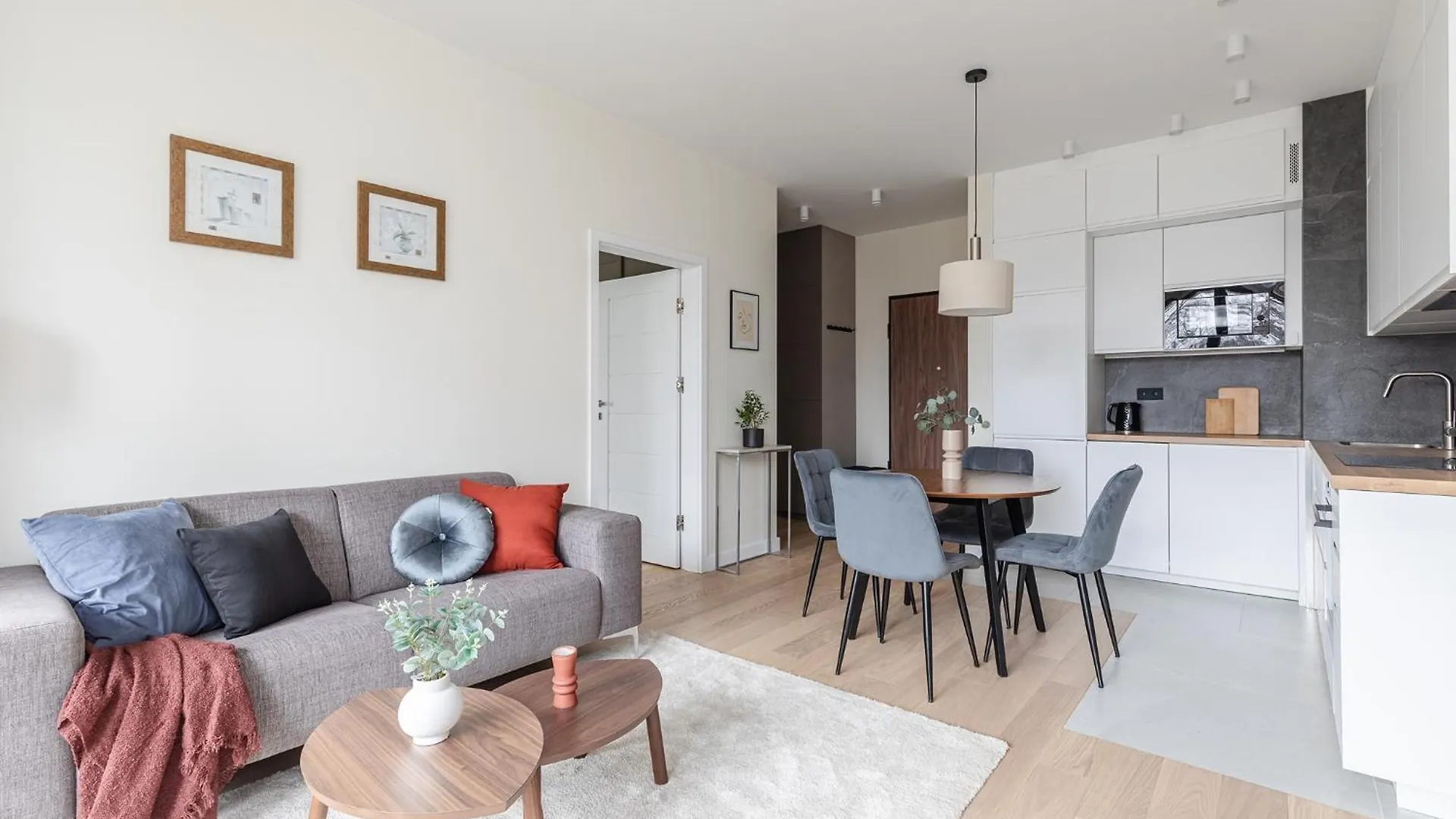 Superapart Stanislawa Augusta Apt 42 Warsaw Poland